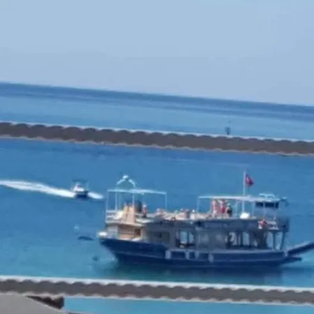 Lejlighed Arife Deniz Tarafi 2 *